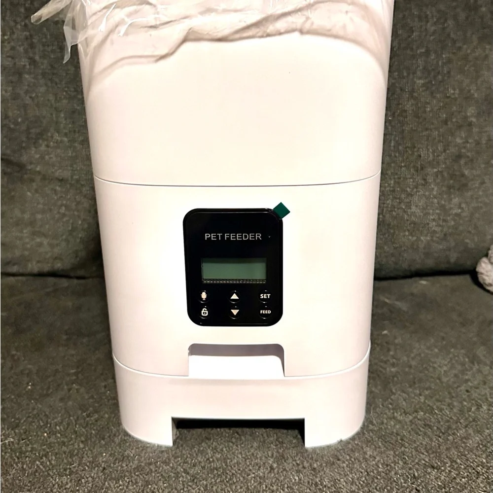 PetDiary automatic, cat, and dog feeder